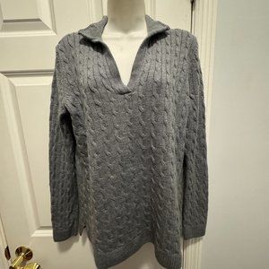 Brooks Brothers 346  size large 100% merino wool gray sweater